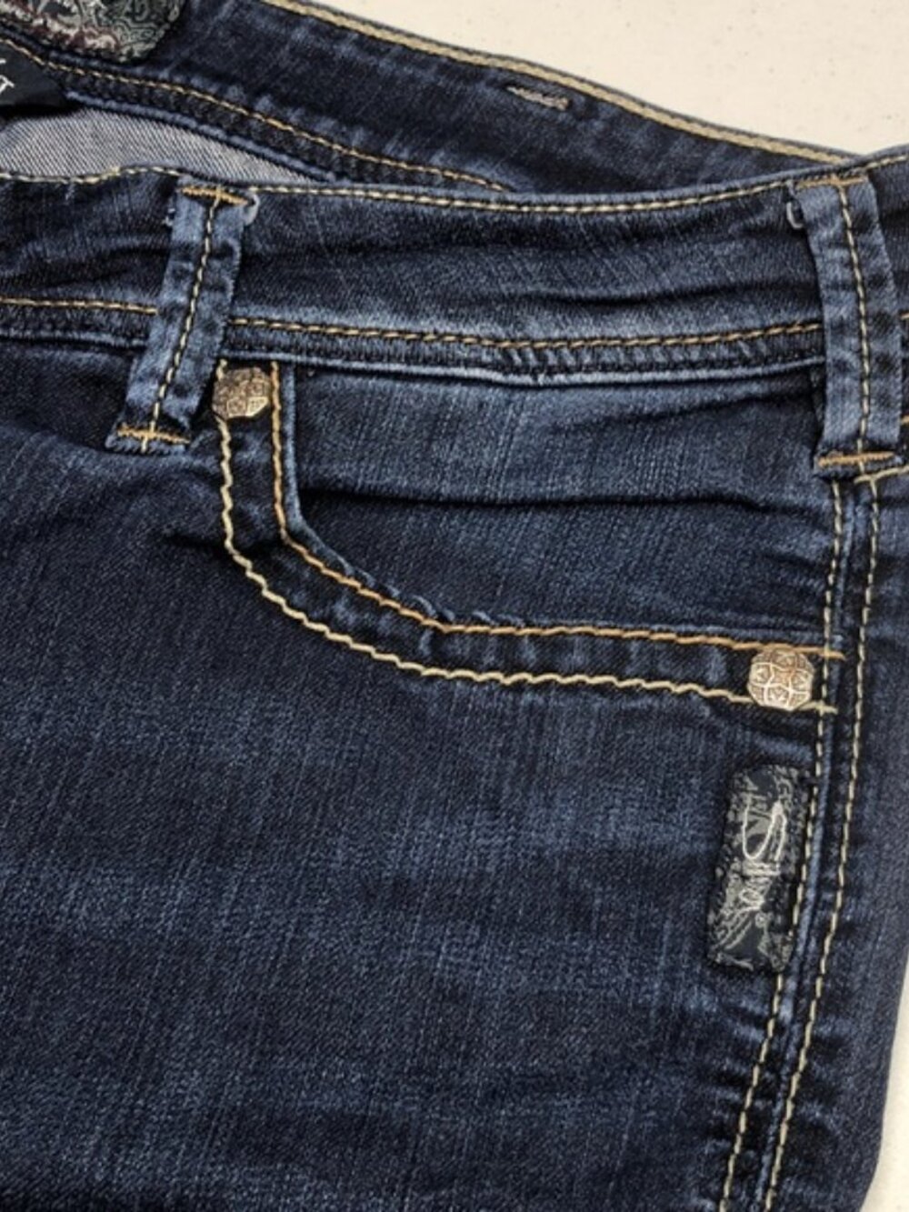 Silver Jeans Brand Dark Blue Women's Jeans - Classic Denim - Picture 7 of 16
